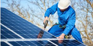 Installation Maintenance Panneaux Solaires Photovoltaïques à Chenicourt
